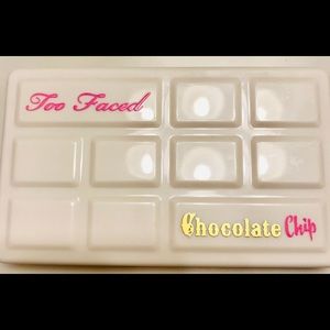 Too Faced White Chocolate Chip